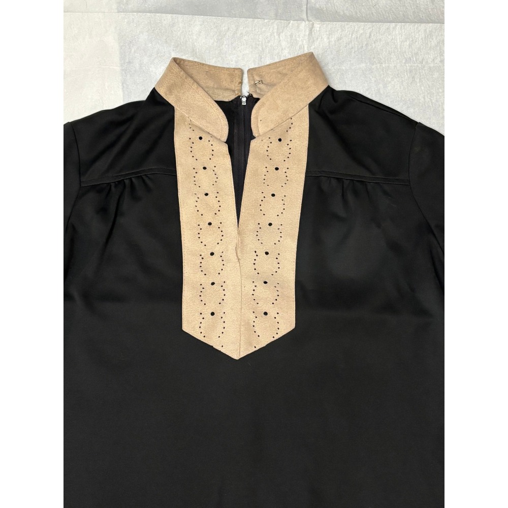 VTG Verona Black Long Sleeve Top with Tan‎ Suede Trim Perforated Collar Cuffs M